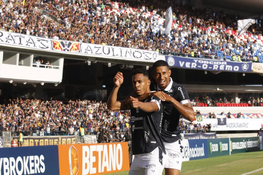 Vídeo: Clube do Remo vacila e empata contra o Figueirense