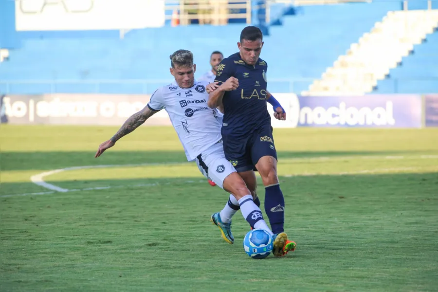 Vídeo: Remo vence, sobe 5 posições e deixa lanterna em Goiás