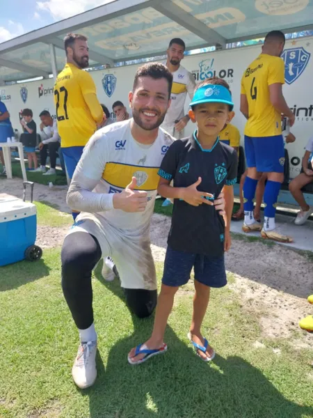 "Fala, Patinho" dá apoio ao Paysandu antes de clássico