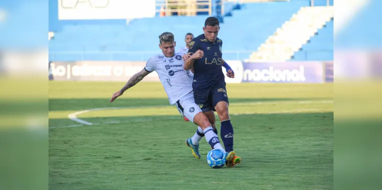 Vídeo: Remo vence, sobe 5 posições e deixa lanterna em Goiás