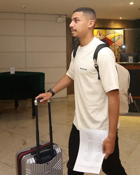 Jogadores da Seleção chegaram na madrugada em Belém