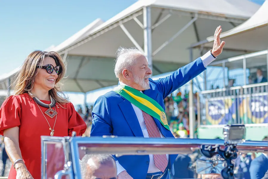 7 de setembro: Lula acompanha o evento ao lado de ministros