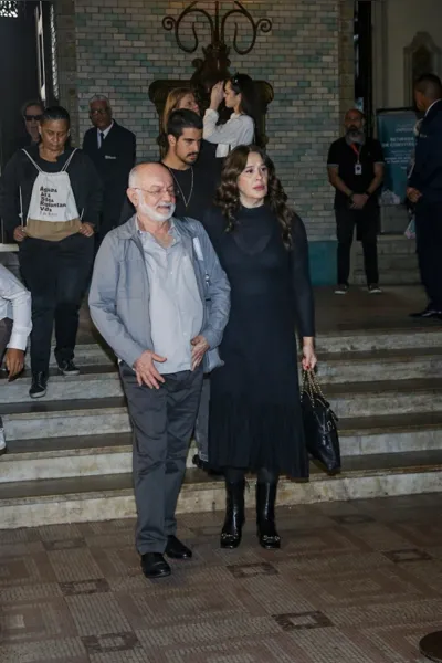 Velório de Aracy Balabanian reúne fãs e artistas. Veja!