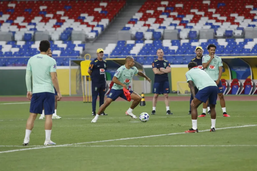 Seleção Brasileira realiza 1º treino em Belém. Veja as fotos