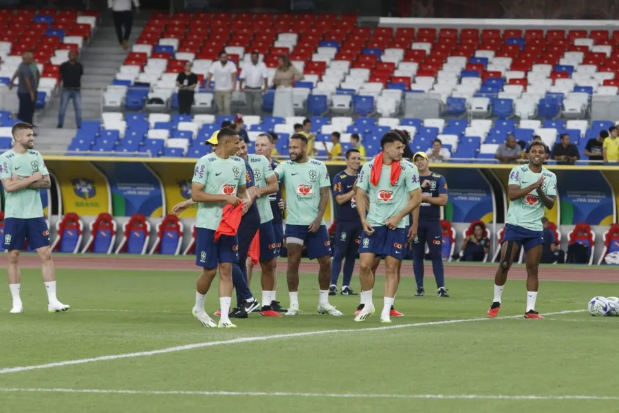 Seleção Brasileira realiza 1º treino em Belém. Veja as fotos