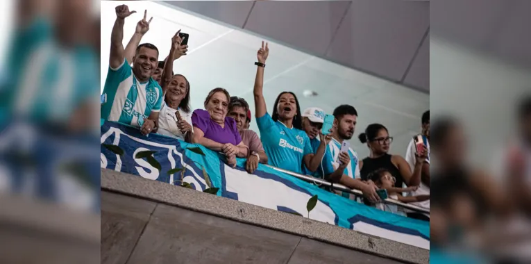 Nos braços da Fiel: Veja as fotos do desembarque do Paysandu