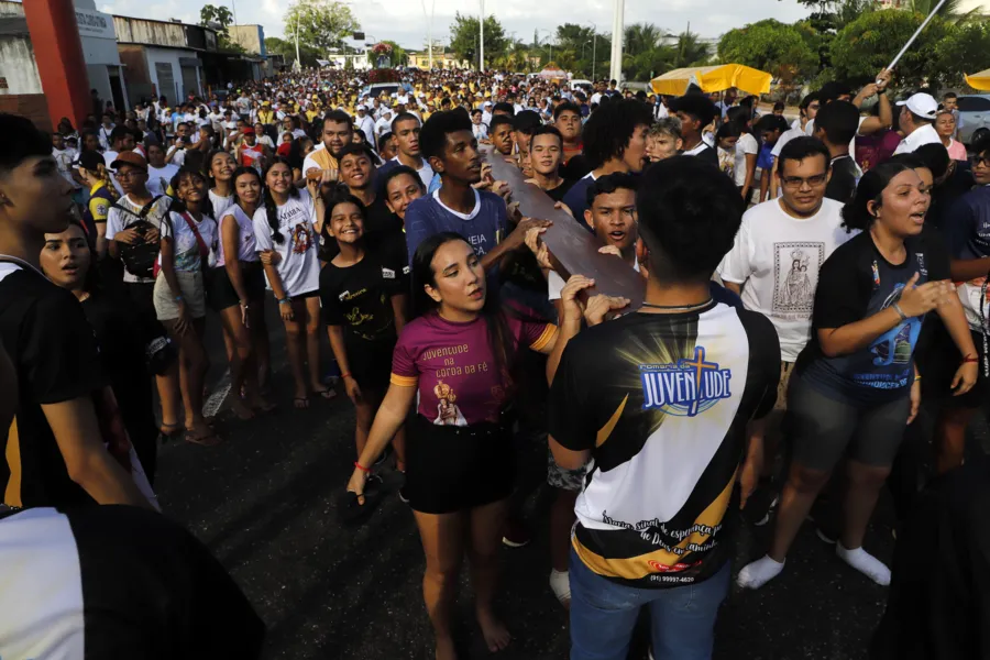 Veja imagens da Romaria da Juventude que saiu este sábado