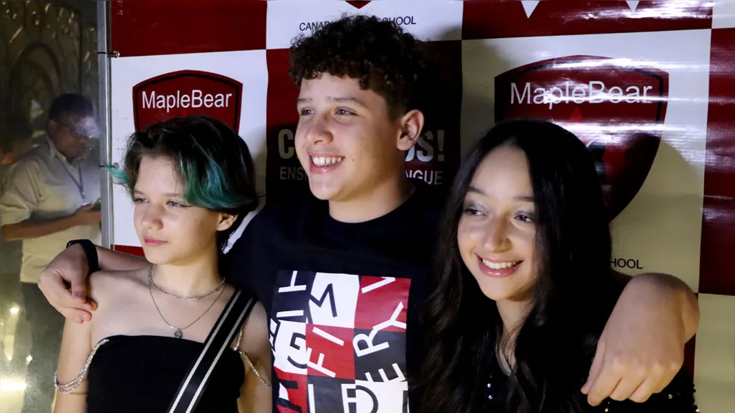 Baladinha Maple Bear traz diversão a estudantes em Belém