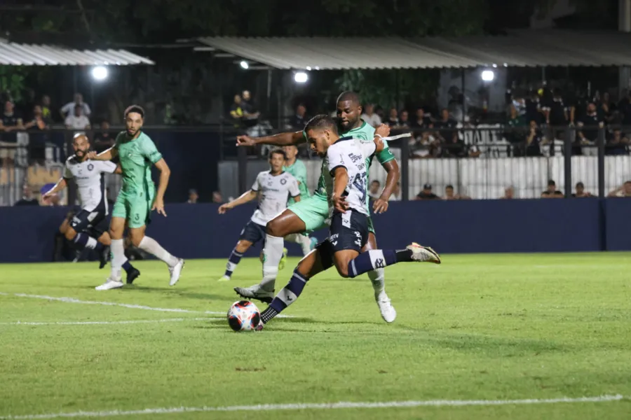 Remo vence o Tapajós em noite de redenções no Baenão