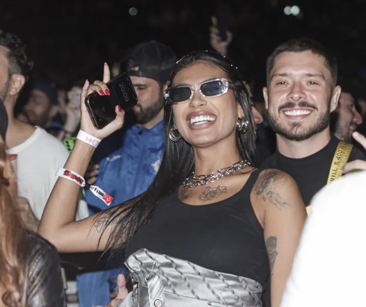 O ex-BBB paraense Marcus e mais famosos na 2ª noite do Lolla