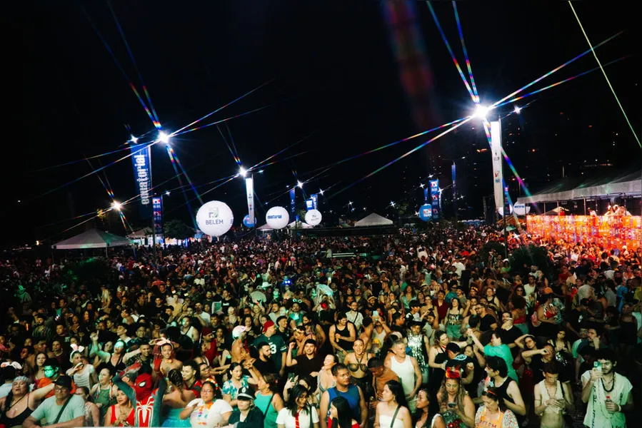 Carnaval: veja como foi o 1° dia do Circuito Mangueirosa em Belém