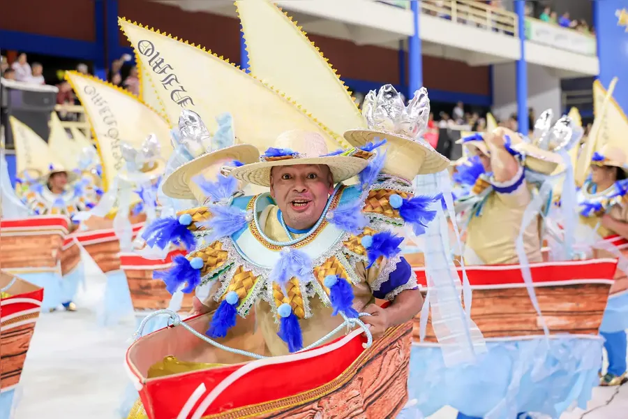 Escolas de Samba encerram desfiles de Carnaval de Belém