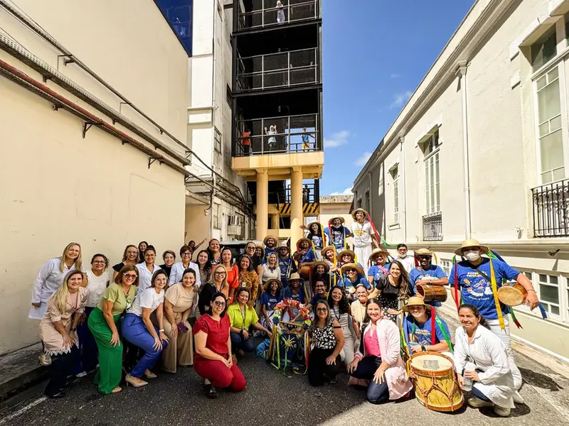 Arraial do Pavulagem leva alegria para pacientes oncológicos