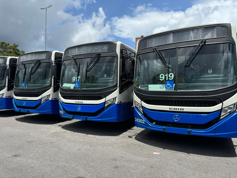 Prefeitura e Governo do Pará entregam maior renovação de frota de ônibus de Belém