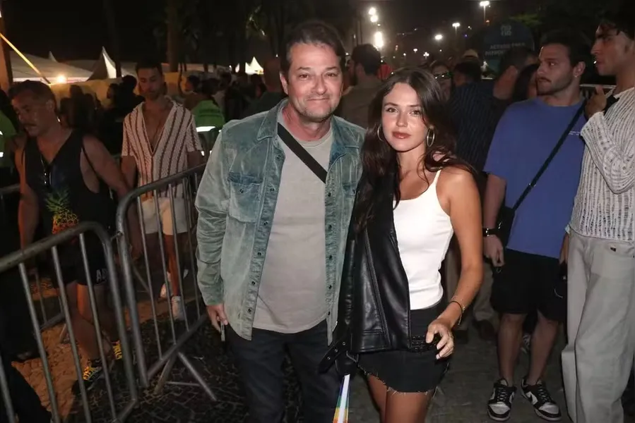 Gaby Amarantos, Juliette e famosos chegam no show da Lady Gaga