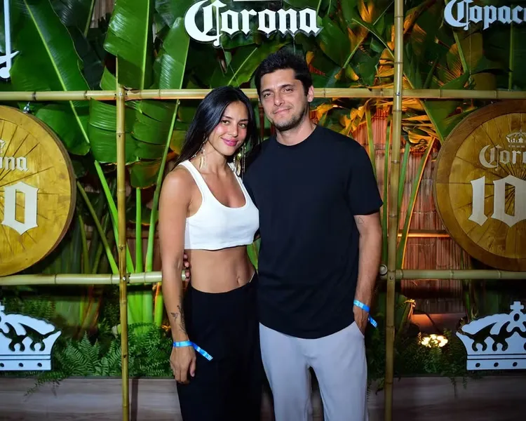 Gaby Amarantos, Juliette e famosos chegam no show da Lady Gaga