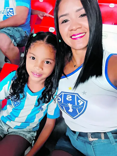 Dia das Mães: quando torcer é um ato de amor