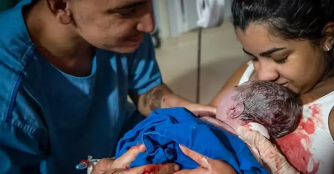 Nasce Joaquim, segundo filho de João Gomes e Ary; veja fotos