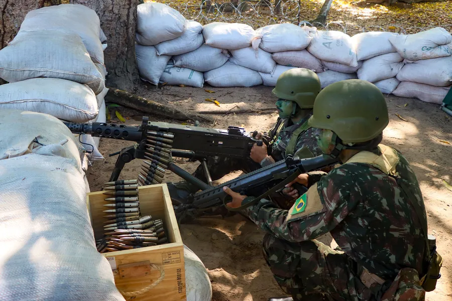 Exército treina defesa antiaérea e segurança para a COP30 em Belém