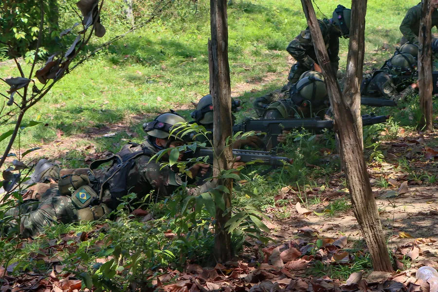 Exército treina defesa antiaérea e segurança para a COP30 em Belém