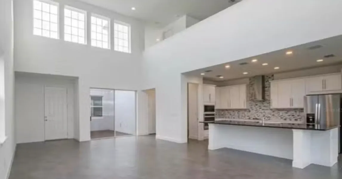 Preso pelo ICE, Ramagem vivia em casa de luxo nos EUA. Veja