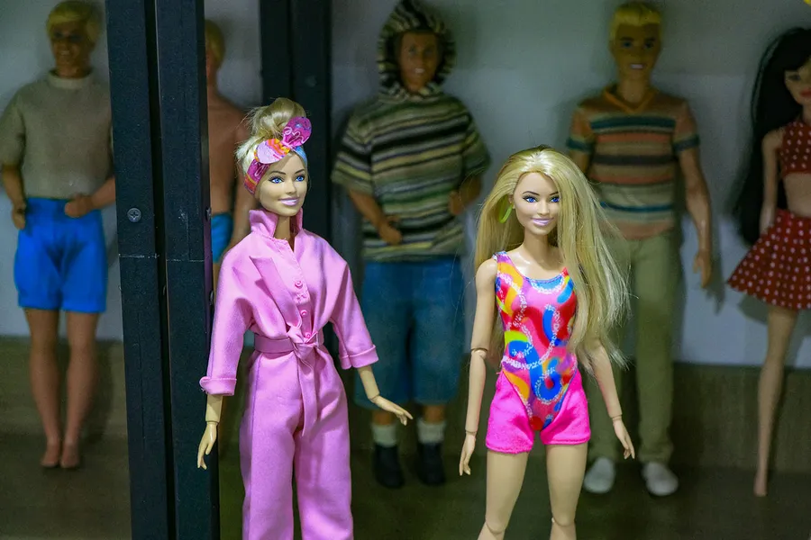 Barbie faz 67 anos e segue inspirando gerações ao redor do mundo