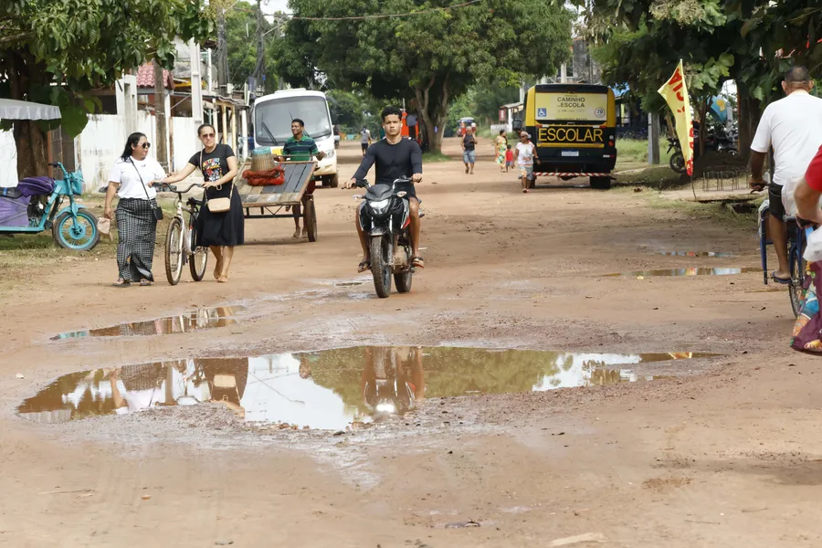 Prefeitura de Belém assina serviços para pavimento e água em Cotijuba