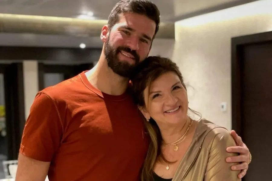 Conheça as mães dos craques da copa do mundo 2026