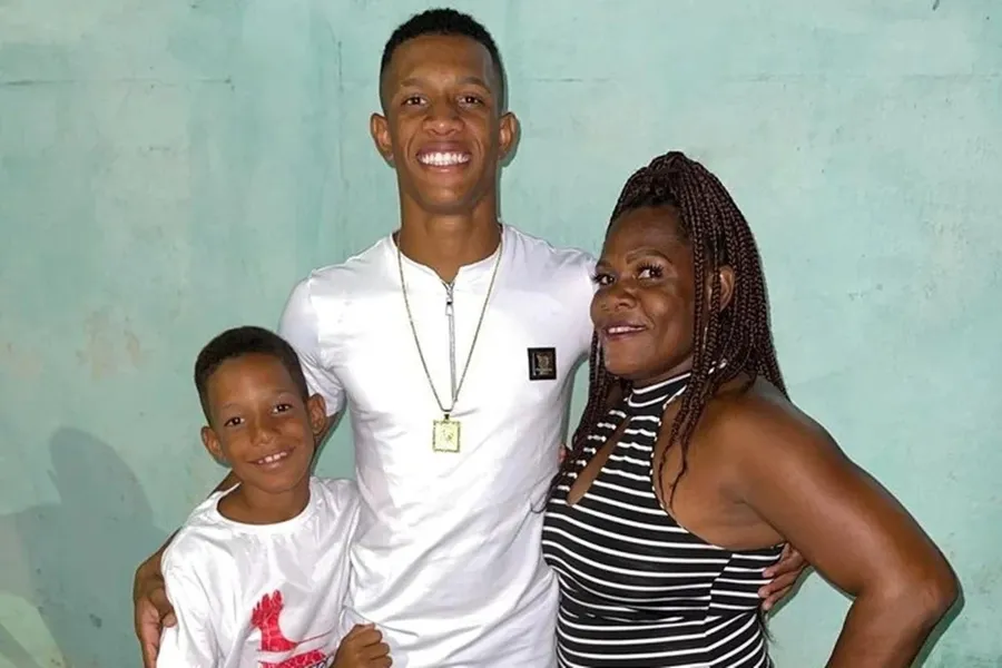 Conheça as mães dos craques da copa do mundo 2026
