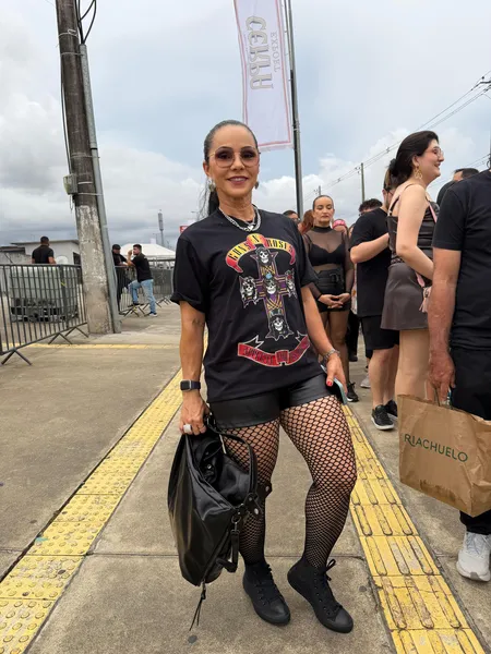 Looks roubam a cena no show do Guns N’ Roses em Belém; veja!