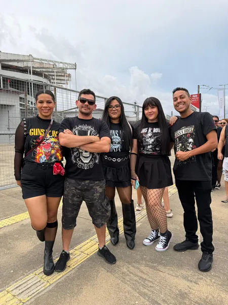 Looks roubam a cena no show do Guns N’ Roses em Belém; veja!