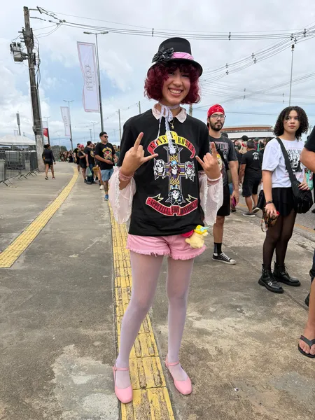 Looks roubam a cena no show do Guns N’ Roses em Belém; veja!