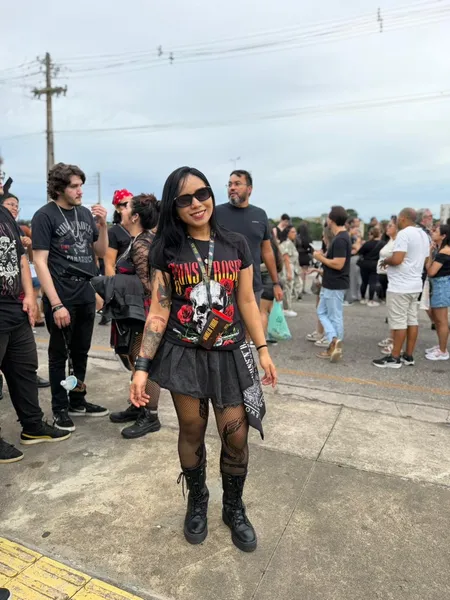 Looks roubam a cena no show do Guns N’ Roses em Belém; veja!