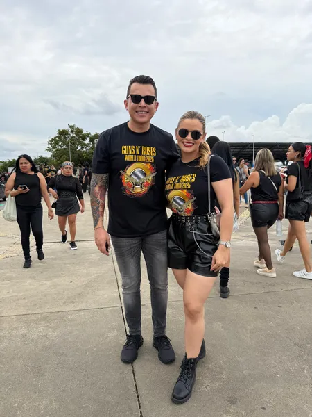 Looks roubam a cena no show do Guns N’ Roses em Belém; veja!