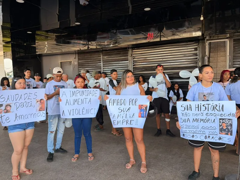 Familiares e amigos cobram justiça pelas mortes de quatro torcedores do Remo