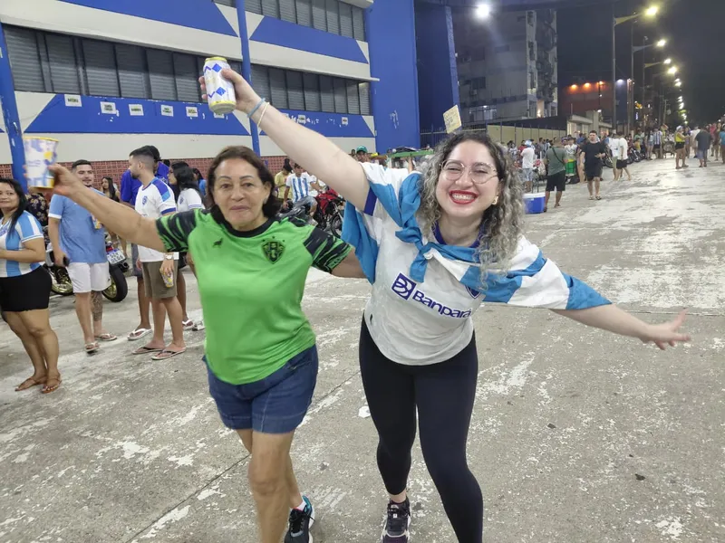 Torcida do Paysandu celebra título da Copa Verde em Belém