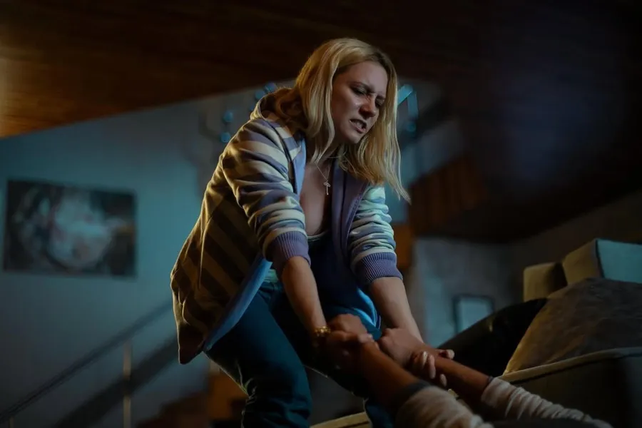 Filme sobre Elize Matsunaga ganha primeiras imagens oficiais