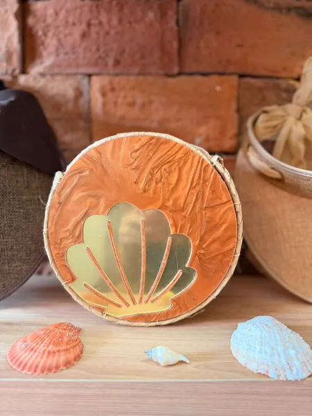 Moda praia 2026: crochê e tons terrosos prometem dominar o verão 