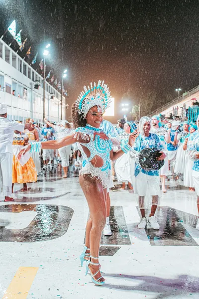 Beija-Flor chega a Belém para disputa de sambas-enredo 2027