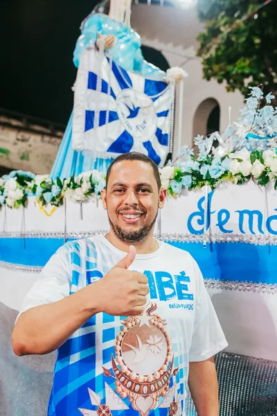 Beija-Flor chega a Belém para disputa de sambas-enredo 2027