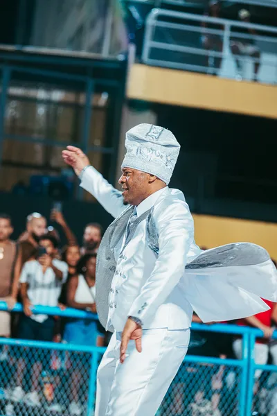 Beija-Flor chega a Belém para disputa de sambas-enredo 2027