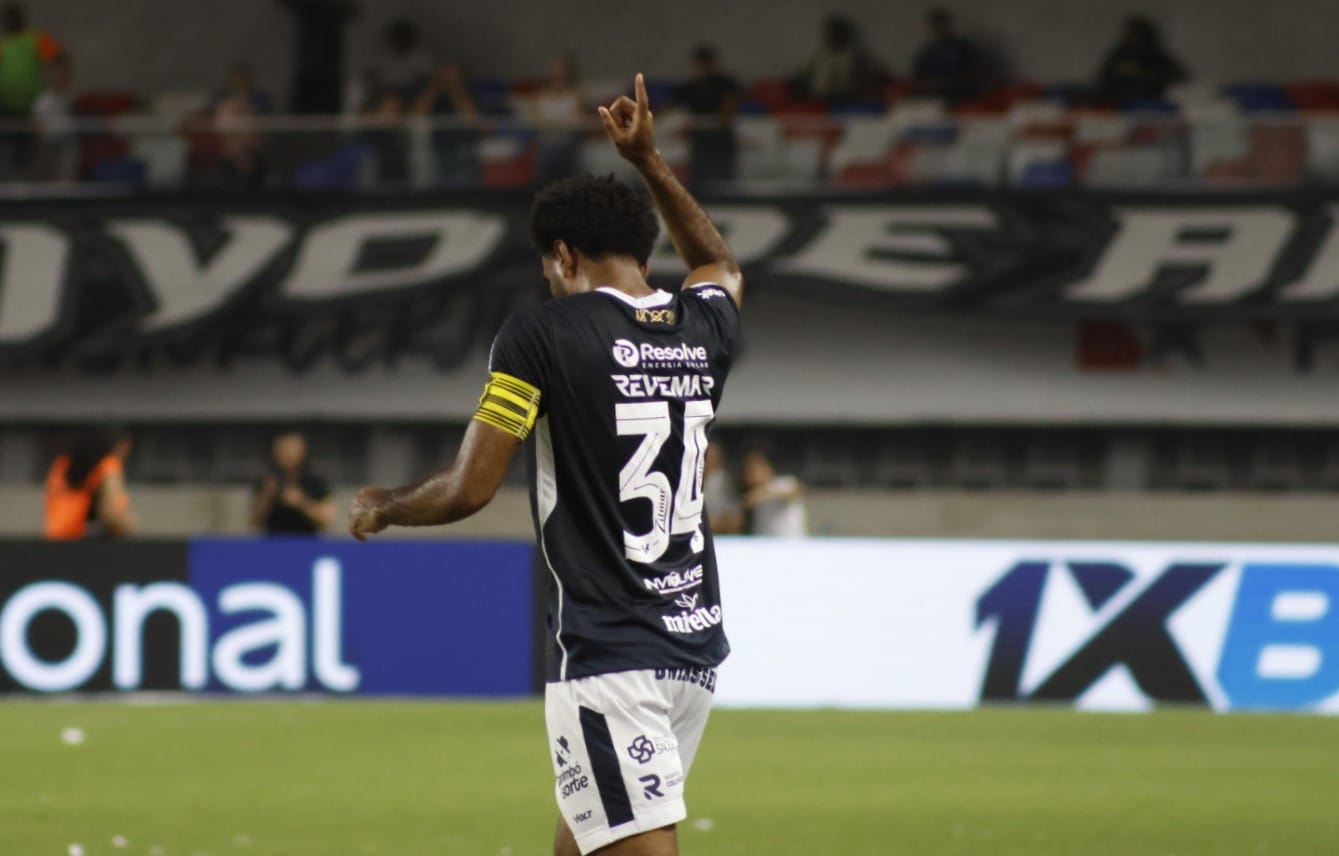 
        
            Re-Pa: veja imagens e alguns momentos da partida
        
    