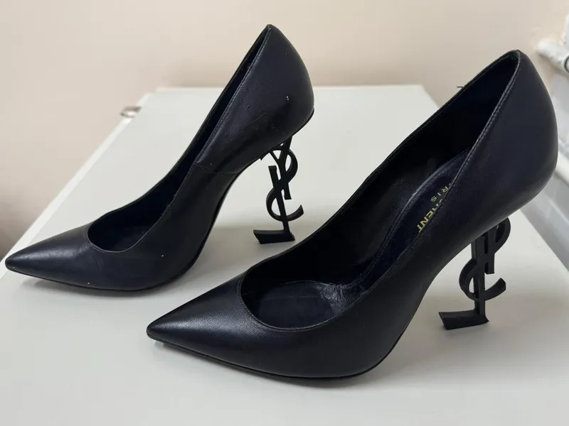 Leilão do TRT8 reúne imóveis, veículos e peças de luxo em Belém