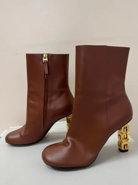 Leilão do TRT8 reúne imóveis, veículos e peças de luxo em Belém