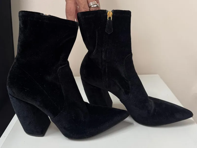 Leilão do TRT8 reúne imóveis, veículos e peças de luxo em Belém