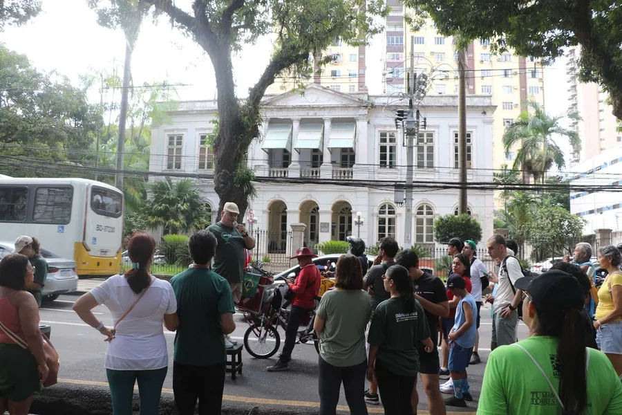 'Belém Desvendada' reconta a história da capital em passeio público