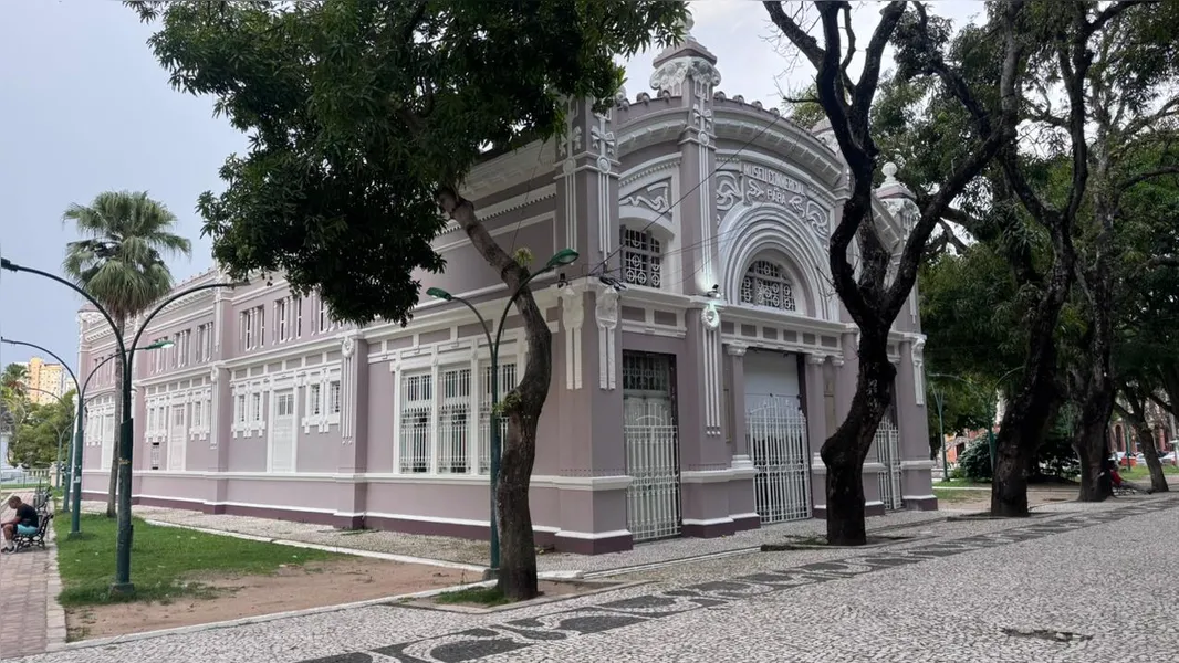 Casarões respiram memória e revelam cotidiano de ontem e de hoje de Belém