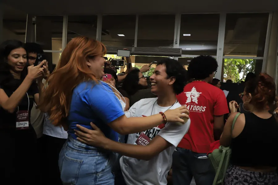 Festa! Veja galeria de imagens com a comemoração dos calouros da UFPA