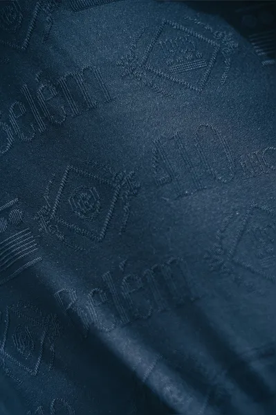 Nova camisa do Clube do Remo vaza na internet; veja as fotos