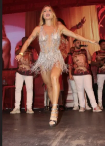 Bruna Griphao e outras famosas brilham em ensaio do Salgueiro. Veja fotos!